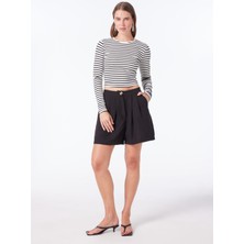 People By Fabrika Normal Bel Rahat Siyah Kadın Şort SPBF4SL-SHT5598