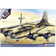 Academy 12495 1/72 Ölçek, B-17F Flying Fortress (Memphis Belle) Savaş Uçağı, Plastik Model Kiti