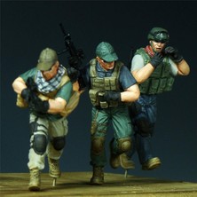 Trumpeter 00419 1/35 Ölçek Pmc Saldırı Timi Irak'ta (2005) Figürleri Plastik Model Kiti