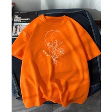 Amor Man Büyük Beden Özel Tasarım Moon Flowers Baskılı Ter Tutmayan Modern Battal Kadın T-Shırt