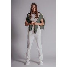 Kadın Yandan Cepli Beli Lastikli Duble Paça Kordonlu Slim Fit Jogger Pantolon Beyaz