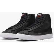 Nike Blazer Mid 77 Vintage