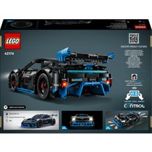 LEGO Technic Porsche Gt4 E-Performance Yarış Arabası 42176 - 10 Yaş ve Üzeri Çocuklar Için Oyuncak Uzaktan Kumandalı Araba Yapım Seti (834 Parça)