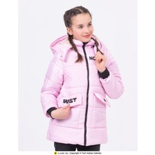 WST Sport Wear Kız Çocuk  Içi Elyaf ve Welsoftlu Kapüşonlu Rüzgar Geçirmez Şişme Kışlık Mont