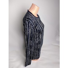 Yaşar Triko Kadın Lacivert Desenli Bisiklet Yaka Uzun Kollu Yanları Yırtmaçlı Yazlık Viskon Anne Penye Tişörtbluz