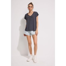 Babokah V Yaka Basic Comfort Fit Kısa Kol T-Shirt