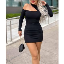 Wear And Wear Kadın Siyah Omzu Açık Vücuda Oturan Esnek Uzun Kollu Pencereli Cut Out Mini Elbise Iç Göstermez