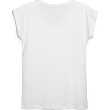 Taxxii Kadın V Yaka Beyaz Tshirt Damalı Logo