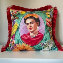Decofav Meksikalı Kadın Portreli Topikal Çiçek Desen Dijital Baskılı Kadife Kırlent Kılıfı Kırmızı Saçaklı