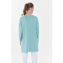 Bi Moda Mint Çizgili Geniş Kesim Boyfriend Tişört