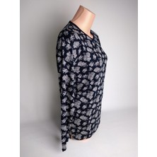 Yaşar Triko Kadın Lacivert Bej V Yaka Uzun Kollu Yanları Yırtmaçlı Yazlık Viskon Likralı Anne Penye Tişört Bluz