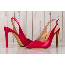 Stiletto Arkası Açık Büyük Numara Bayan Ayakkabısı