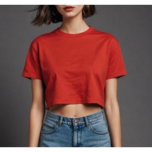 Kırmızı Kadın Crop Şık Ve Rahat Crop Tshirt Koleksiyonu Renkli Yaz Cropları Ümodern Klasik Sokak Modası Sportif Crop Top Şehirli Kadın Cropları Trend Crop Tişört