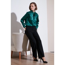 Lela Regular Fit Bağlama Detaylı Saten Gömlek Bayan Gömlek 611GO00159