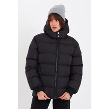 Önder Moda Kadın Siyah Su ve Rüzgar Geçirmez Oversize Kapüşonlu Kışlık Şişme Mont & Kaban & Parka - 137