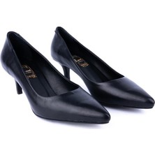 Emel Ayakkabı Modern Sade Tarz Rahat Ince Topuklu Stiletto Ayakkabı 5990 Siyah