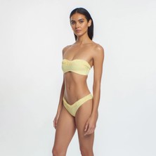 Beach Riot Şık ve Konforlu Bandeau Bikini Üstü  Emmy