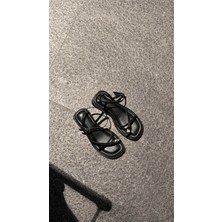 Eataly Shoes Coco Siyah Gold Toka Detaylı Sandalet