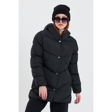 Önder Moda Kadın Siyah Su ve Rüzgar Geçirmez Kapişonlu Kışlık Şişme Mont & Kaban & Parka - 03