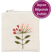 Çiçek Nakışlı Mini Cüzdan