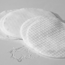 Needly - Anti-Trouble Pad - Nazik Tahriş Etmeyen Sivilce ve Sebum Karşıtı Tonik Ped 60 Adet 250 gr