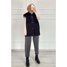 Lamelif Kadın Rahat Kesim, Önü Çıtçıt Düğmeli Günlük Yelek – Konforlu ve Şık Tasarım