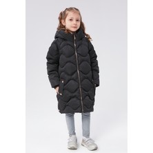 Benitto Kids Kız Çocuk Kaban 51302 Siyah Renkli Yumuşak Malzeme ile Şık Tasarım