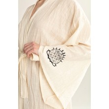 Arinnaside Ispanyol Kol Geyikli Hitit Güneş Kursu Baskılı Kimono