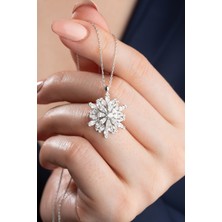 Silvano Jewelry 925 Ayar Gümüş Beyaz Zirkon Taşlı Dönen Büyük Lotus Çiçeği Kolye