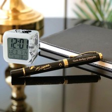 Hediye Vakti Kişiye Özel Atatürk Kabartmalı Kalem ve 7 Renk Değiştiren Alarmlı Dijital Küp Saat