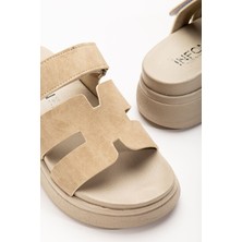 Bej Dolgu Topuk Kadın Sandalet