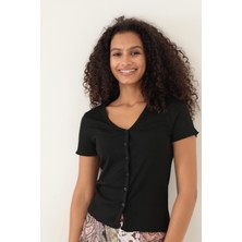 Amida Siyah Fitilli Görünümlü V Yaka Önden Düğmeli Basic Kadın T-Shirt- 2417