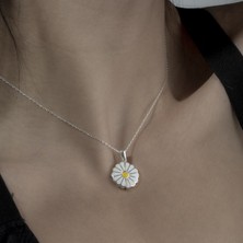 One Silver Gold 925 Ayar Gümüş Papatya Kolye
