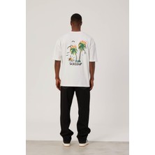 Arkası Palmiye Baskılı Beyaz Tshirt