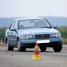 Mercedes C Serisi W202 1993-2000 Ön Cam Yıkama Fiskiye Pompası Motoru