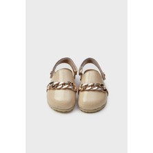 GB Baby Kız Bebek Gold Sandalet Yumuşak Malzeme ile Bebeğinizin Ayak Sağlığını Korur