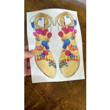 Gönülden Tasarım Etnik Renkli Sandaletli Kız Arma Dikiş Aplike 26X20 cm