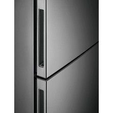 Electrolux LNT6ME46X3 E Enerji Sınıfı 481L Twintech Alttan Donduruculu Buzdolabı Inox