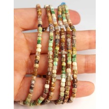 Yaşam Tohumu Çeyrek Dizi (9cm Uzunluğundadır!) Krizokol Taşı Küp Şekilli Çeyrek Dizi 3mm (45320)