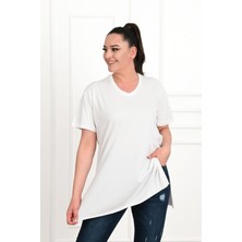 Moda Xlarge Kadın V Yaka Yırtmaçlı Büyük T-Shirt 1199-22