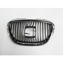 Bzt Seat Toledo- 05/07; Ön Panjur Siyah (Nikelaj Çerçeveli) (Tüv)(Tyg) 5P0853651A9B9