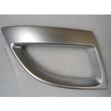 Fam Renault Grand Scenic 3 10/12 Ön Tampon Panjuru Dış Çerçevesi̇ Sağ Gümüş Gri̇ (Tw)