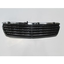 Fam Mercedes C Class W203 01/03 Ön Panjur Si̇yah (Ni̇kelaj Kaplamalı) (9çıtalı) (Tyg)