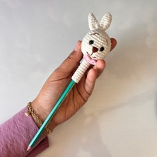 Marifetli Tığım Amigurumi Örgü Tavşan Kalem Arkası