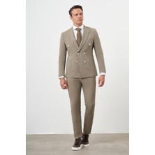 Morven Erkek Açık Kahve Polyamide Trend Kruvaze Slim Fit Sivri Yaka Takım Elbise