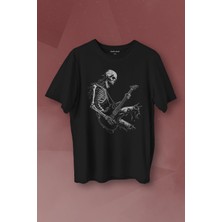 Kendim Seçtim Unisex T-Shirt Skeleton Playing Guitar Heavy Metal Skull Iskelet Gitar Rock Siyah Baskılı T-Shirt