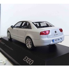 Seat Scale 1:43 Seat Exeo Candy White