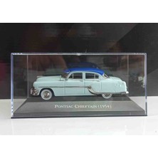 Route 1:43 1954 Pontiac Chieftain Case Kutulu