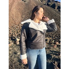 ARV Moda Içi Suni Kürklü Suni Süet Crop Biker Ceket
