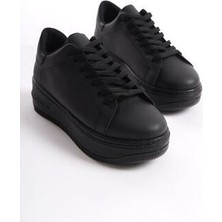 Sefayol Delit Siyah Mat Deri Kadın Spor Ayakkabı